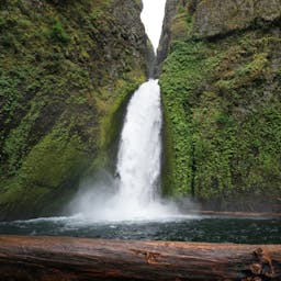 /oregon/gorge-waterfalls